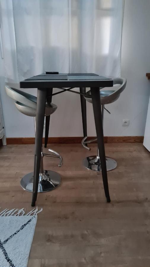 Charmant Logement Avec Parking Lägenhet Orvault Exteriör bild