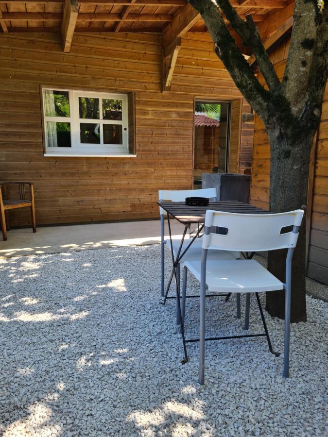Charmant Logement Avec Parking Lägenhet Orvault Exteriör bild